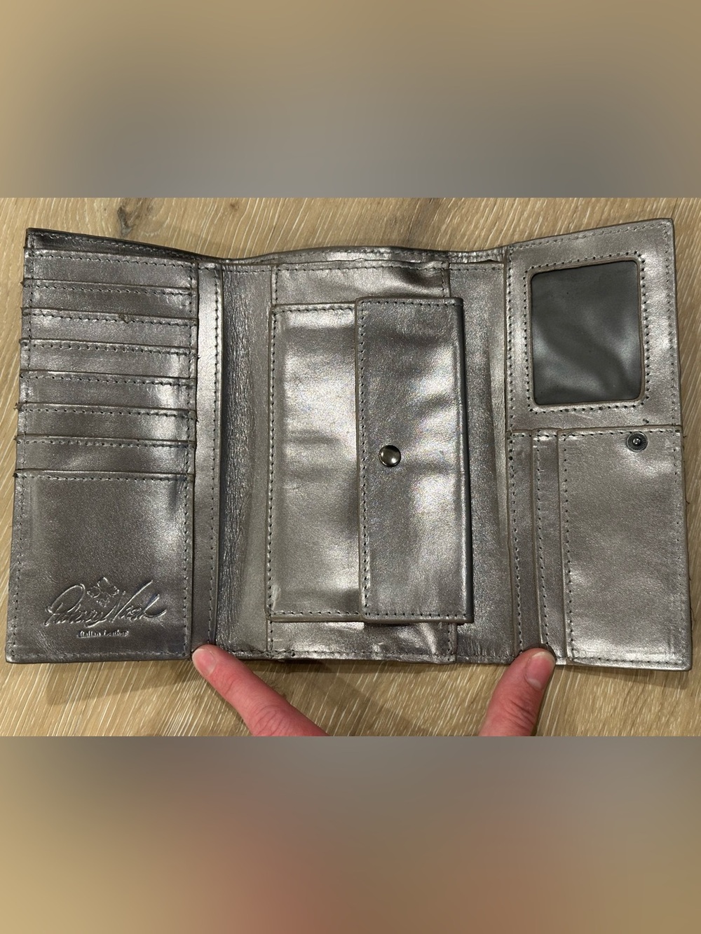 Patricia Nash Wallet - Picture 14 of 16
